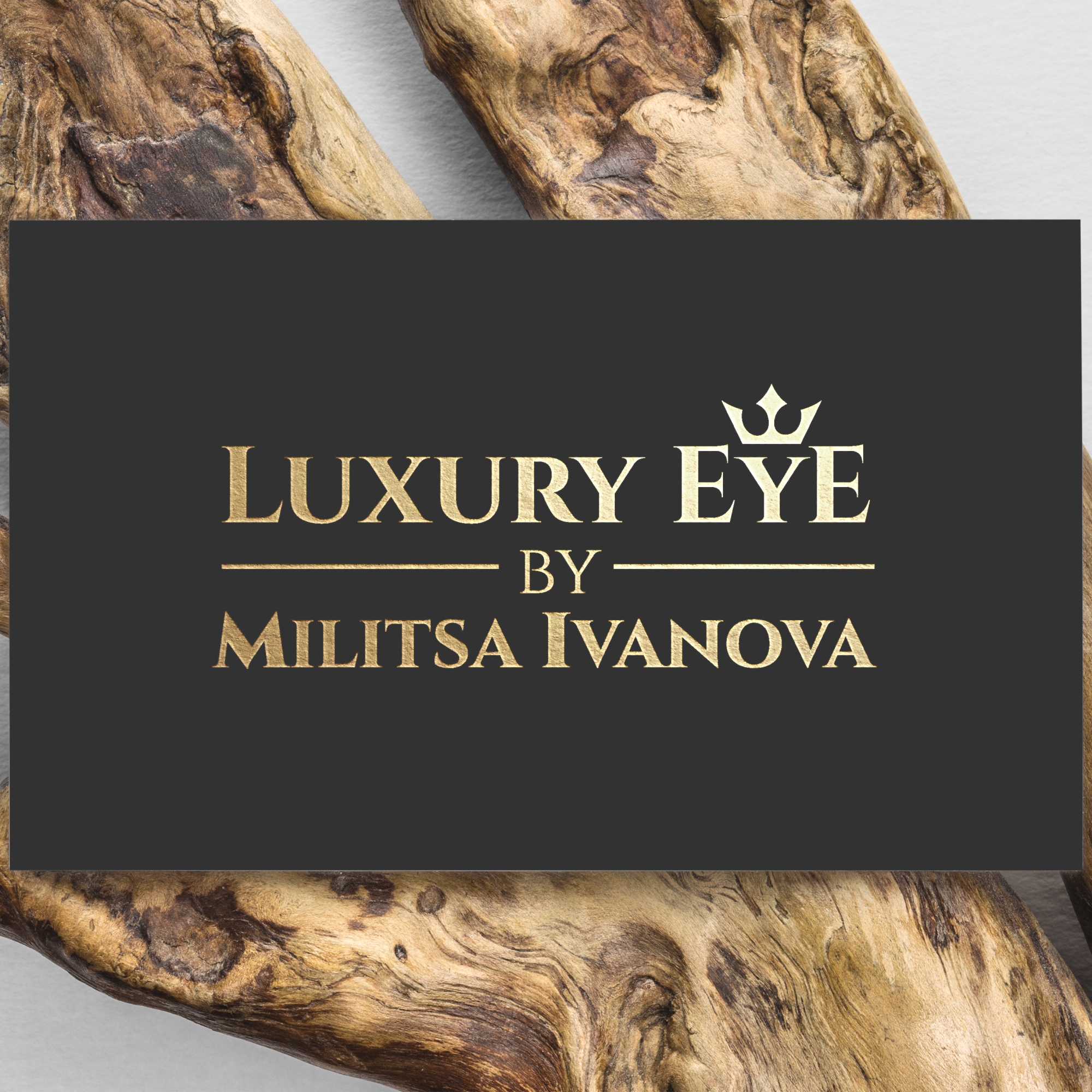 лого за Luxury Eye